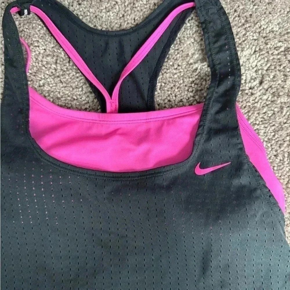 Nike Women's Black and Pink Tank Top - Picture 3 of 4